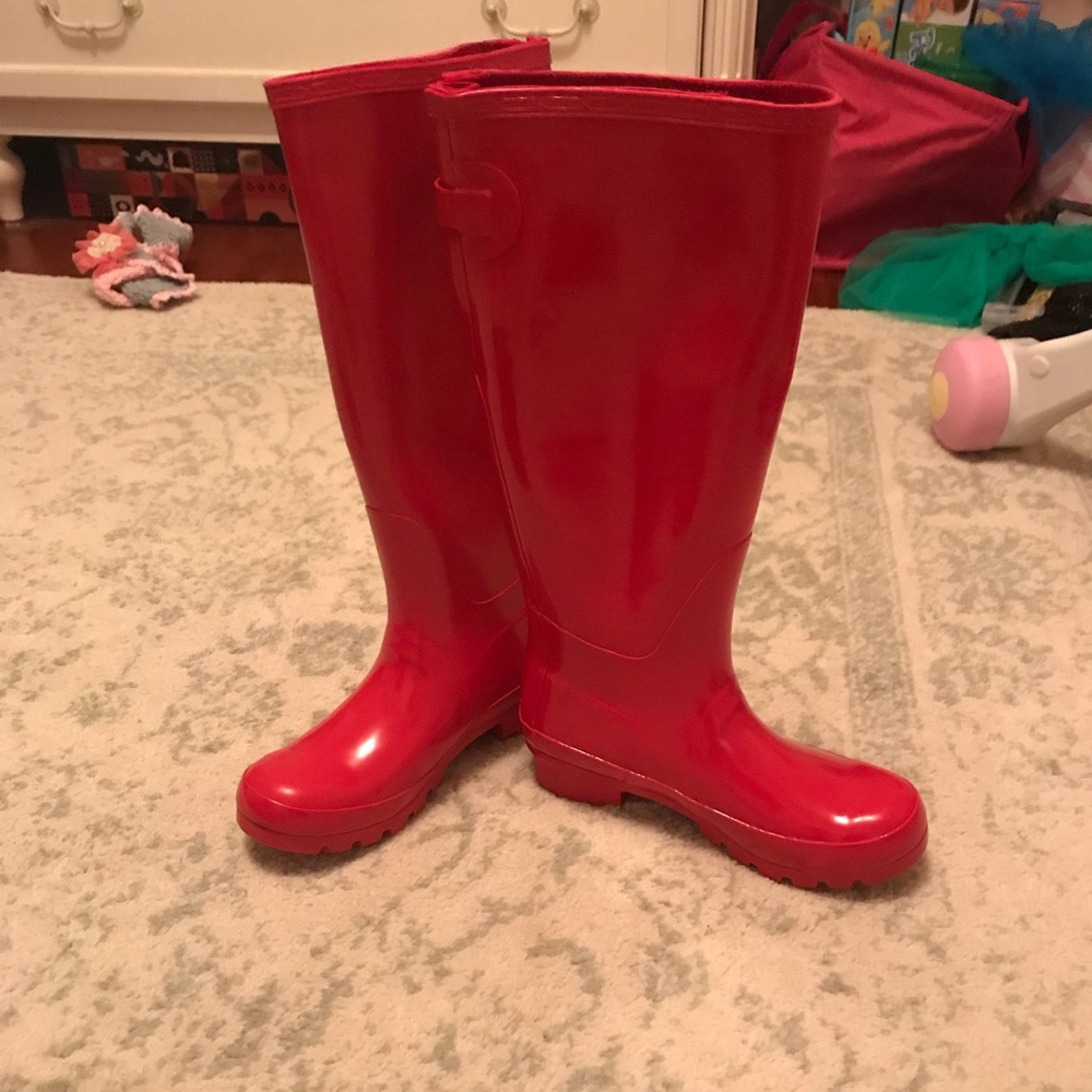 Red Rain boots